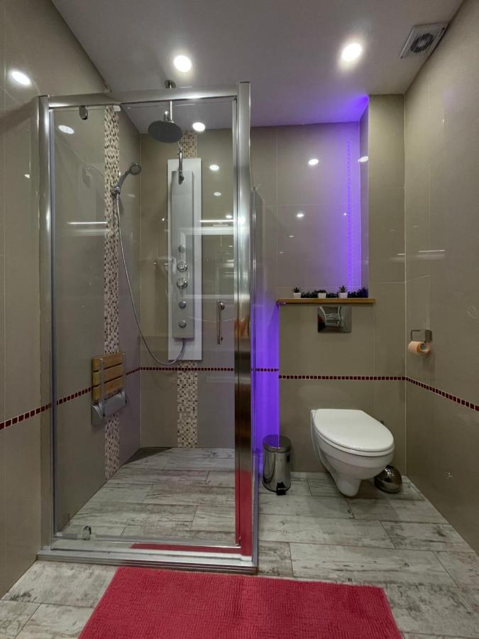 شقة Voyage Cubic Adults Only سيبيو المظهر الخارجي الصورة