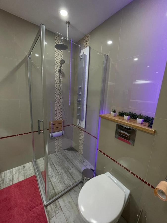 شقة Voyage Cubic Adults Only سيبيو المظهر الخارجي الصورة