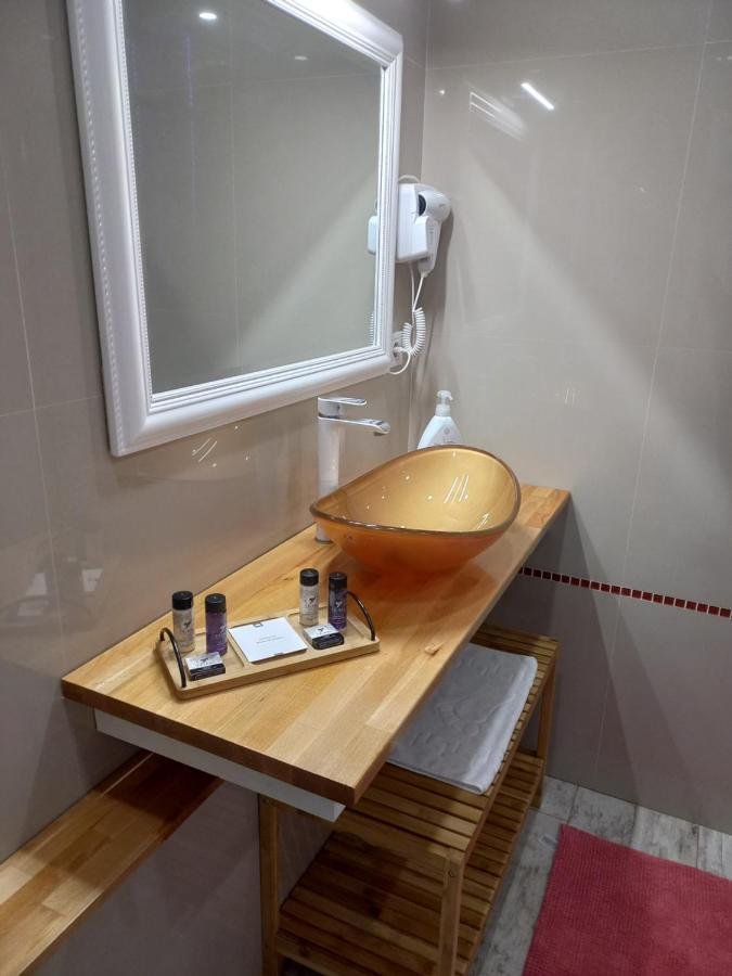 شقة Voyage Cubic Adults Only سيبيو المظهر الخارجي الصورة